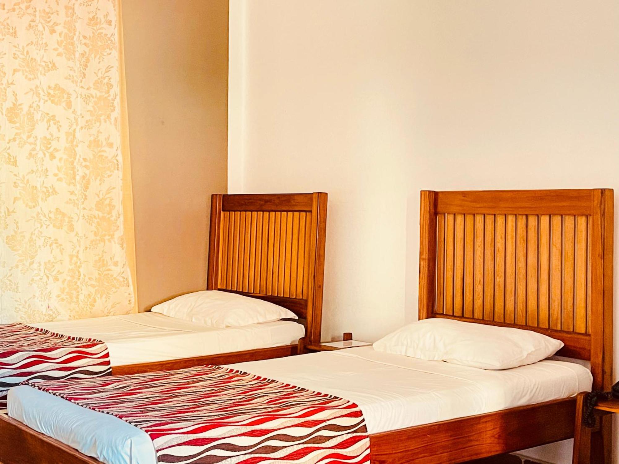 Le Nouvel Eden Hotel Toliara Exterior photo